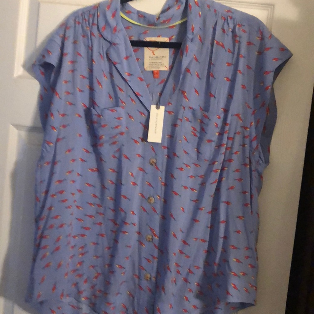 Short sleeve blouse